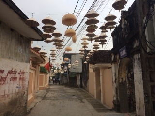 THIỀN VIỆN TRÚC LÂM NÚI HÀM RỒNG - LÀNG CỔ ĐÔNG SƠN 